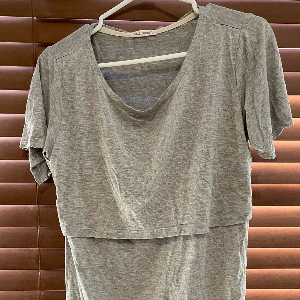 Short sleeve breastfeeding top choose 4 items for 20$